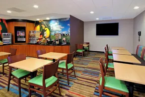 Fairfield Inn & Suites by Marriott Fairfield Napa Valley Area - Restaurant