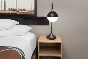Super 8 by Wyndham San Antonio/Alamodome Area - Chambre
