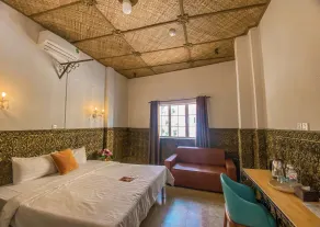 Le Hotel Hotel - Room