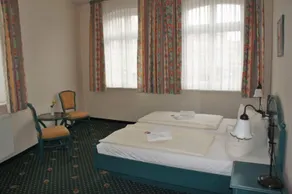 Hotel Reuterhaus Wismar - Chambre
