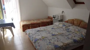 Klassz Apartmanház - Habitación