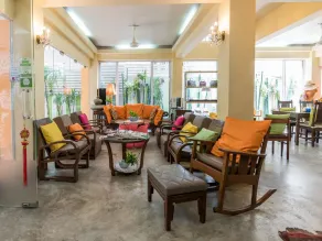 Sourire at Rattanakosin Island Hotel - Lobby sitting area