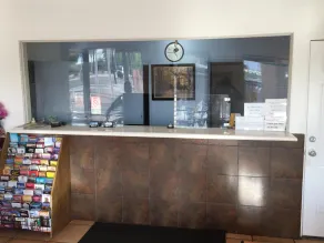 Amazon Motel - Lobby