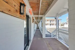 Dry Dock Inn - Réception