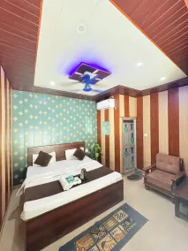 Hotel Saksham palace - Room