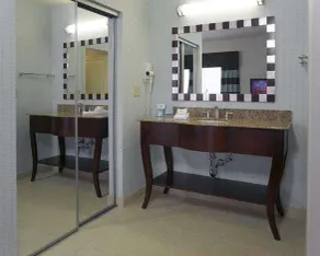 Hampton Inn & Suites Nashville @ Opryland - Salle de bain