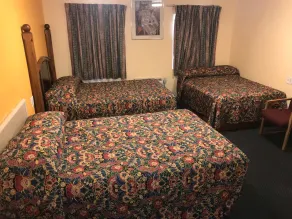 Deluxe Inn - Chambre