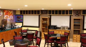Super 8 by Wyndham Victoria/North/Mall Area - Restaurant