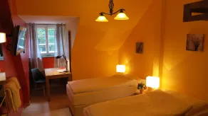 Gasthof Bären Aarburg last Check in 2100 pm - Chambre