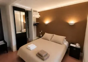 Linaya Hôtel Restaurant  - Værelse