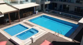 Bristol Sea View Apartments - Piscine