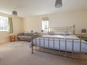 Ilgram - Room