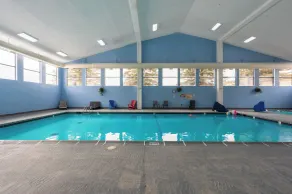 All Seasons Resort - Piscina