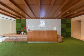The Smith House - Réception