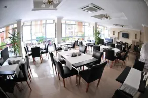 Arma Hotel - Restaurant