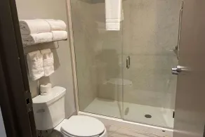 Baymont by Wyndham Madison - Salle de bain