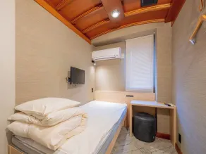 Capsule Inn Osaka (Male Only) - Ausblick vom Zimmer