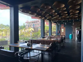 AT Hotels & Resorts - Restaurant
