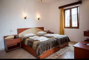 A Spacious and Bright Studio With Balcony - Rom