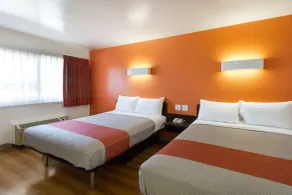 Motel 6-Claremont, CA - Chambre