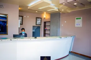 HOTEL TAJI - Reception