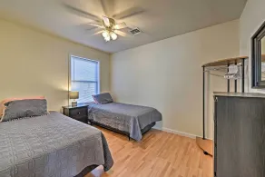Charming Cottage - Steps to Point Pleasant Beach! - Zimmer