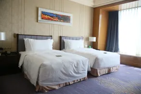 Qingdao Star River Hotel - Room