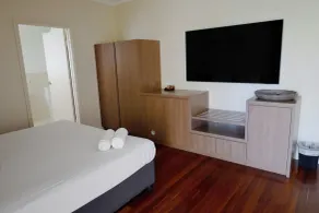 The Australian Hotel Motel - Chambre