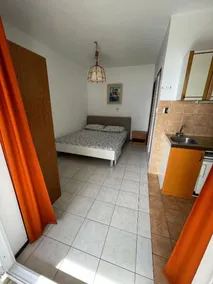 Studio Apartment for 2 - Zimmer