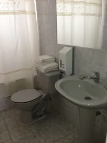 Hotel Blanco Encalada - Bathroom