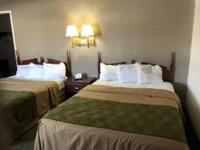 Posh Inn & Suites - Værelse
