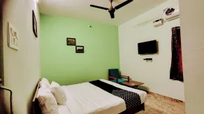 Naadi Grandinn - Rom