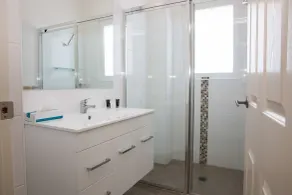 Apartments on Morrow - Bathroom