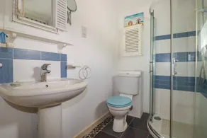 Moonlight - Bathroom