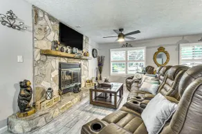 Fort Walton Beach Home w/ Pool: 5 Mi to Beach! - Innenbereich