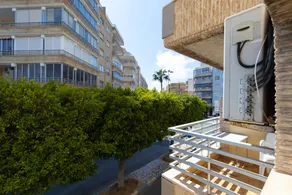Appartement 'Unique Hotel Apartment 3-3' avec vue mer, Wi-Fi et climatisation - Vue de la chambre