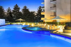 Quest Cronulla Beach - Pool