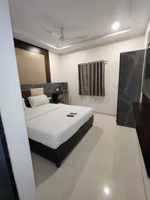 Hotel BKC Anex Near Bandra Kurla Complex - Chambre