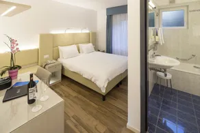 Hotel Campione - Room