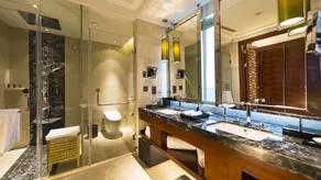 Suzhou Jinji Lake Grand Hotel - Bathroom