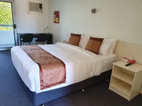 Econo Lodge Rivervale - Room