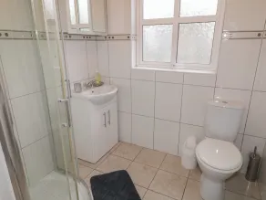 2 Carlton Cottage - Badeværelse