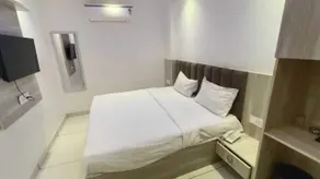 Hotel Red Chilly Adarsh Nagar - Quarto