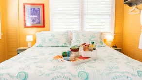 Meranova Guest Inn - Chambre