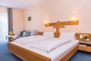 TIPTOP Hotel Garni Pfauen - Camera