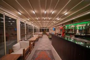 Fosil Cave Hotel - Lobby sitting area