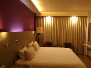 Hotel Kharisma - Room