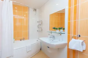 MinskLux Apartments 2 bedrooms - 100 sqm - Salle de bain