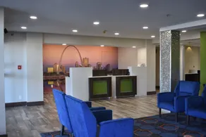 La Quinta Inn & Suites by Wyndham St Louis Hazelwood North - Réception