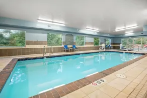 Holiday Inn Express Hotel & Suites Marysville by IHG - Pool